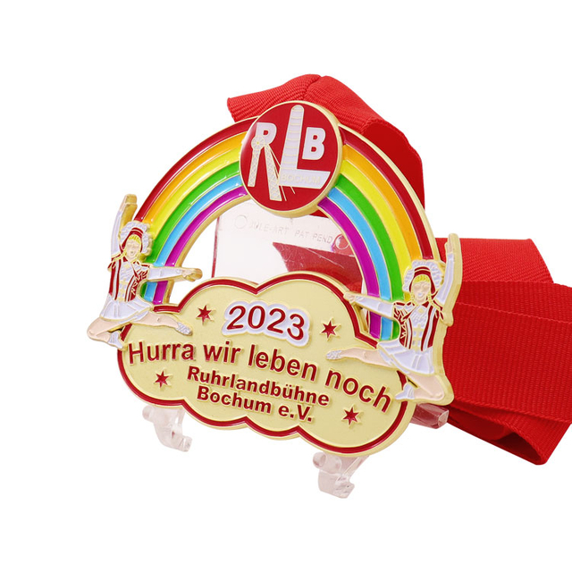 Sprzedam niestandardowe medale Scrabble producenta